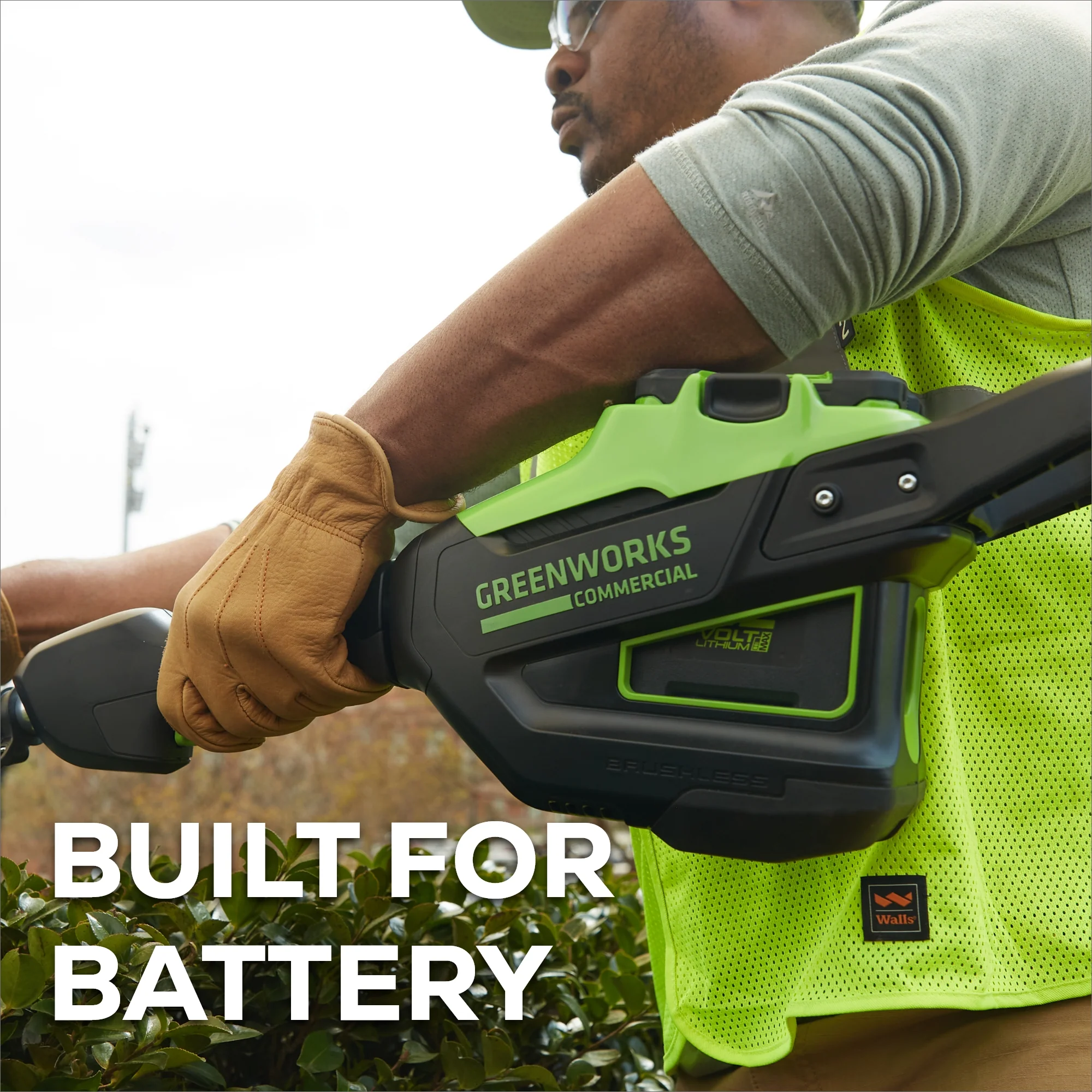 82V Short Pole Hedge Trimmer with 2.5 Ah Battery and Dual Port Charger (82PH30F-25DP) - Image 6